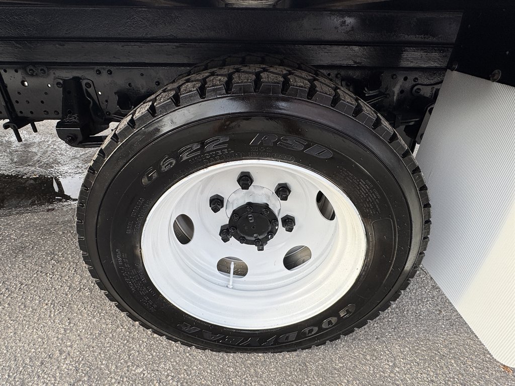 2018 Isuzu Npr-xd - $34,995