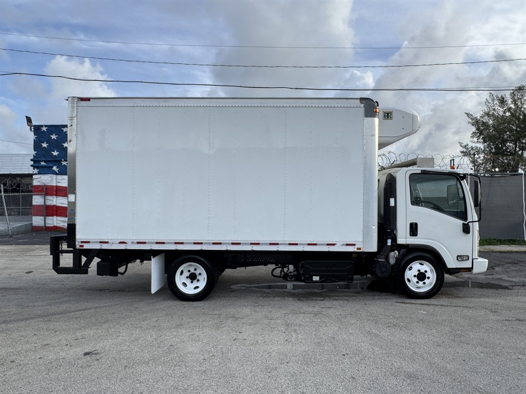2018 Isuzu Npr-xd - $34,995