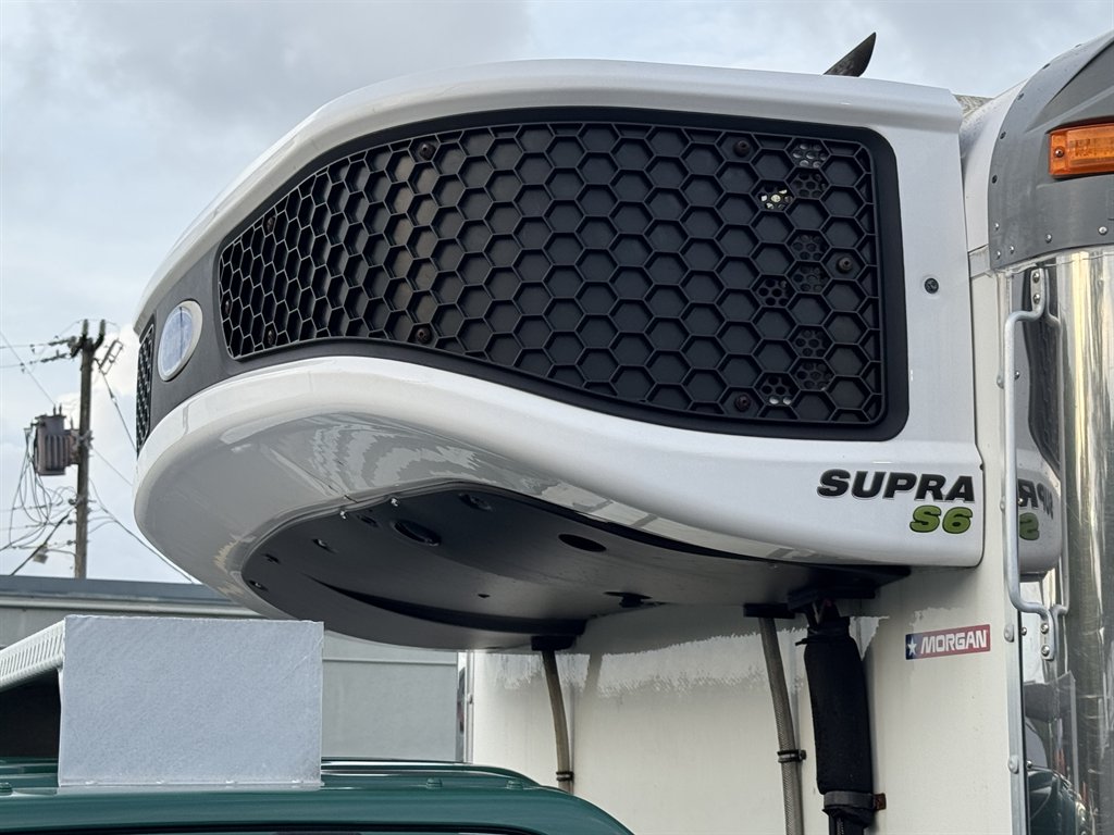 2020 Chevrolet 4500xd - $32,995