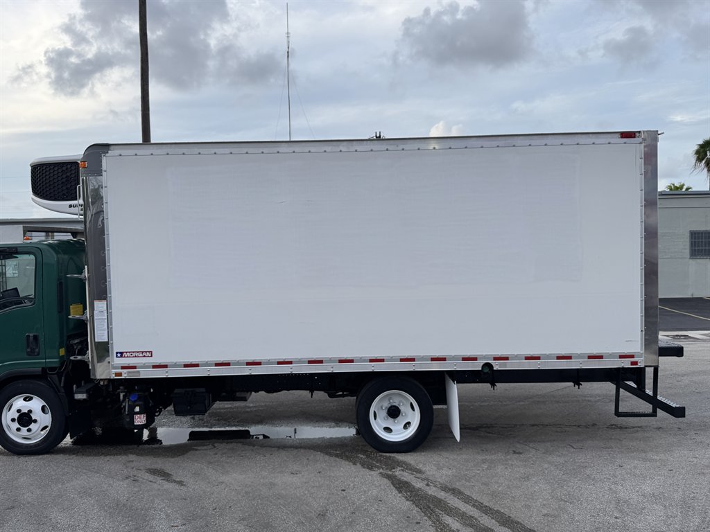 2020 Chevrolet 4500xd - $32,995