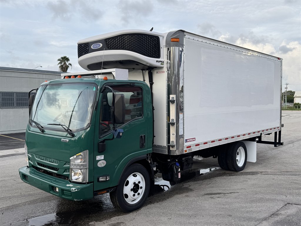 2020 Chevrolet 4500xd - $32,995