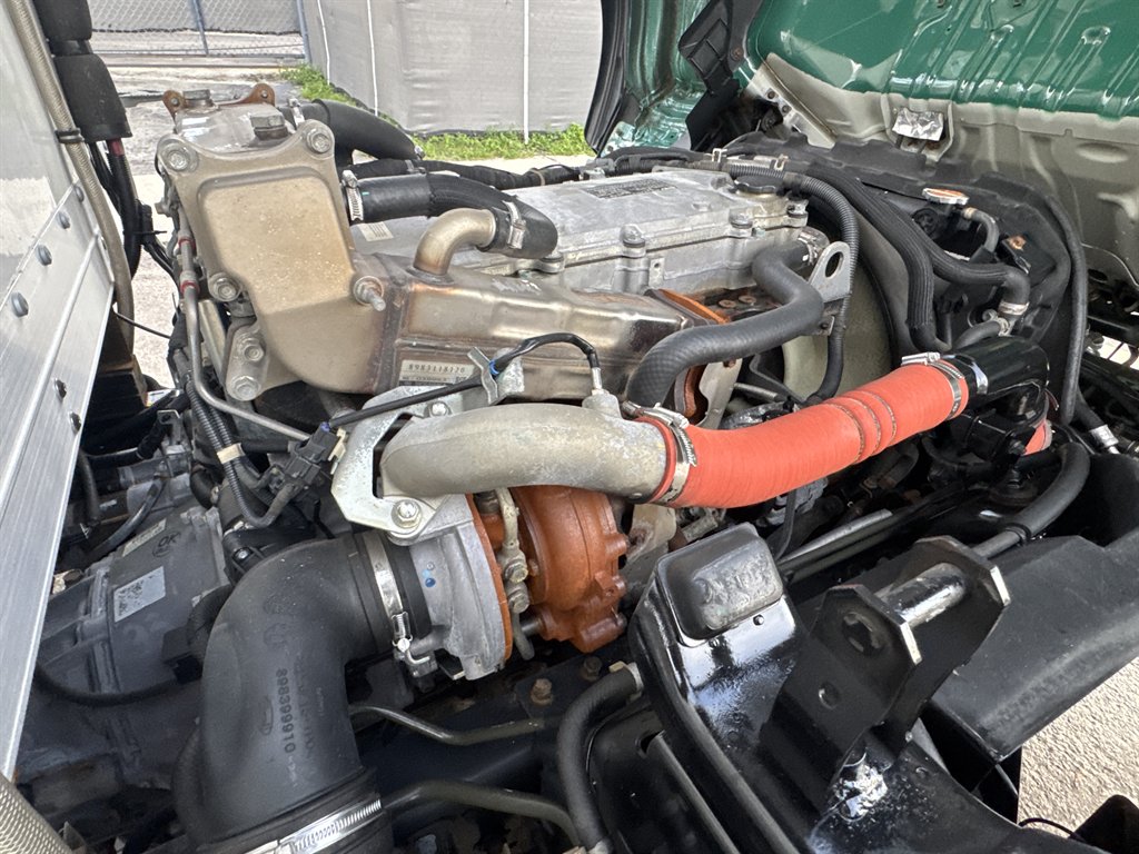 2020 Chevrolet 4500xd - $32,995