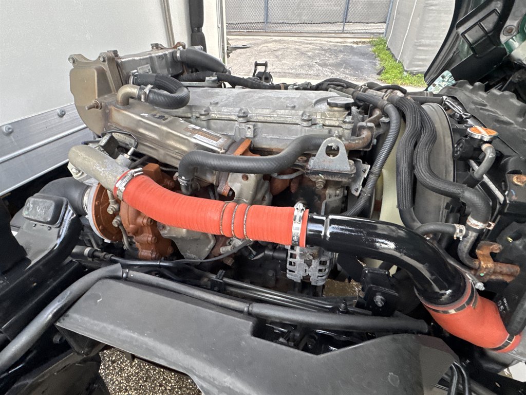 2020 Chevrolet 4500xd - $32,995