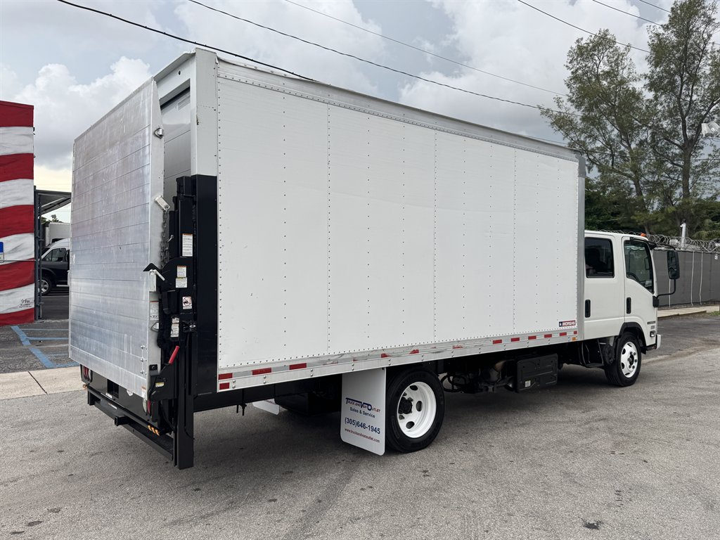 2021 Isuzu Npr-xd - $41,995