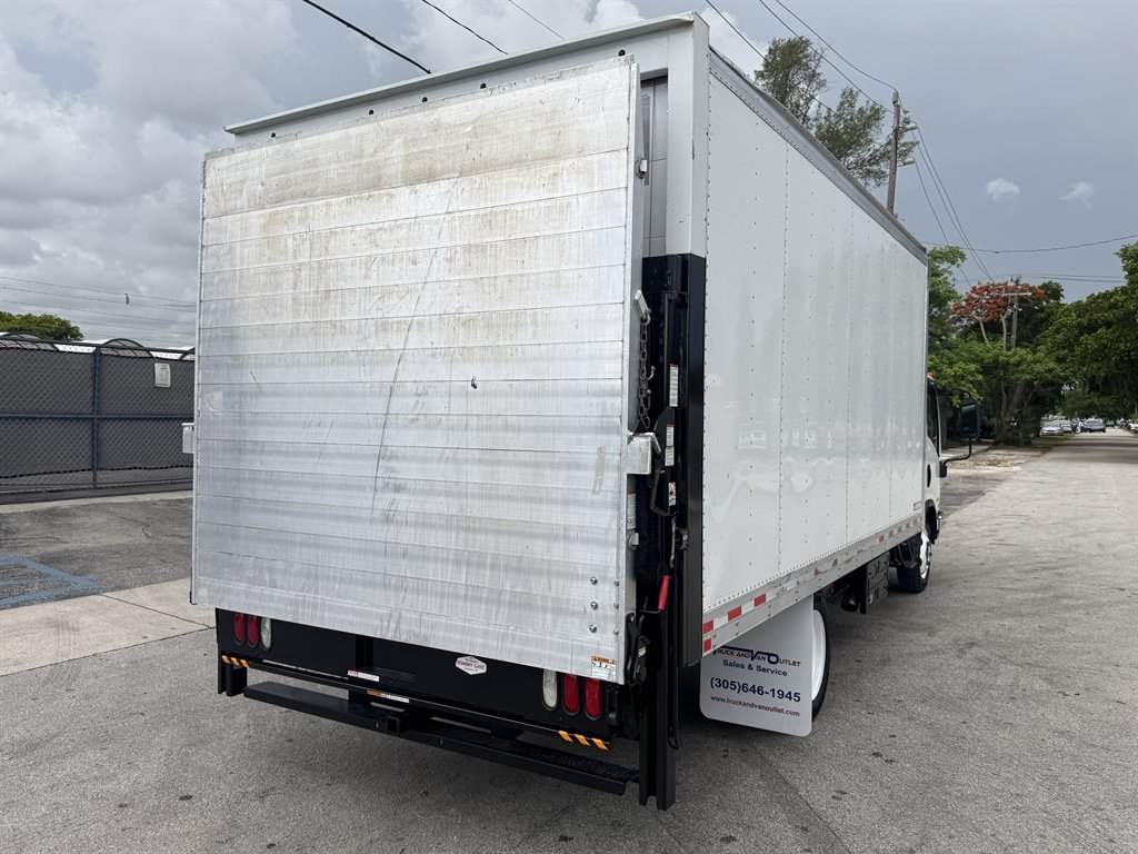 2021 Isuzu Npr-xd - $41,995