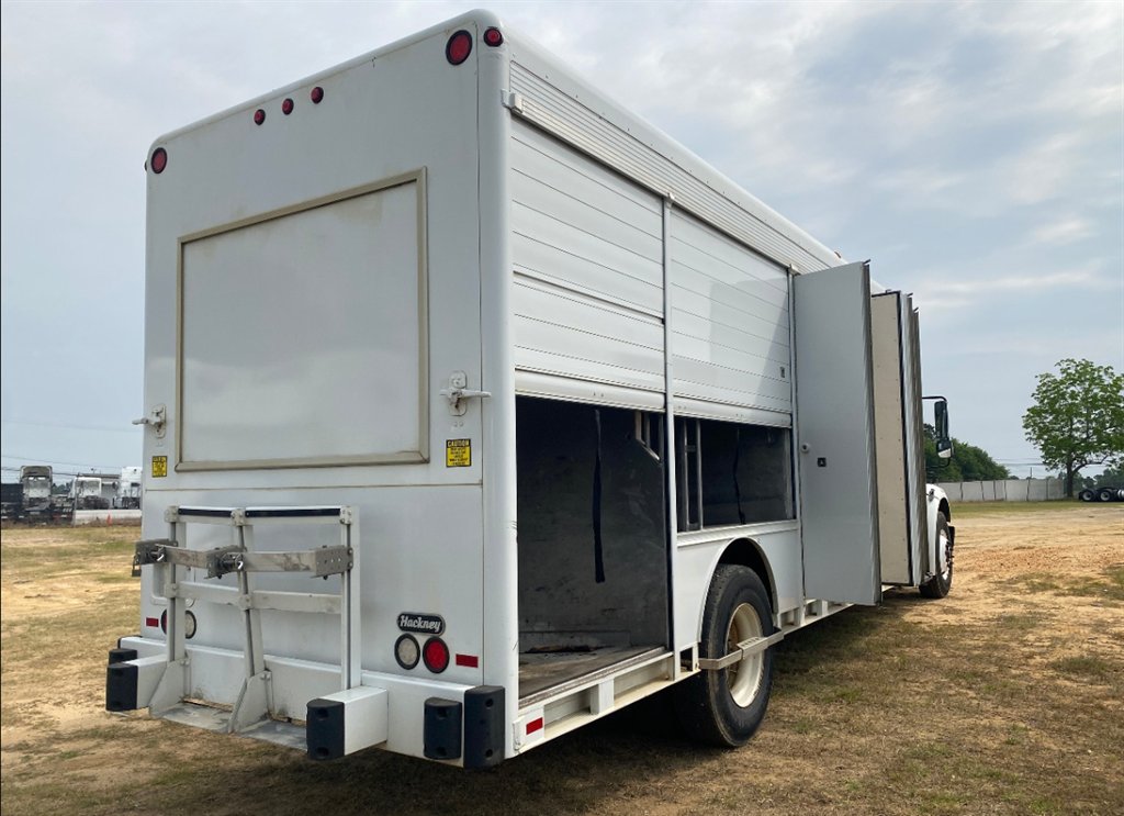 2019 Freightliner M2 - $37,995