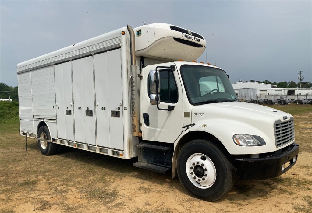 2019 Freightliner M2 - $37,995
