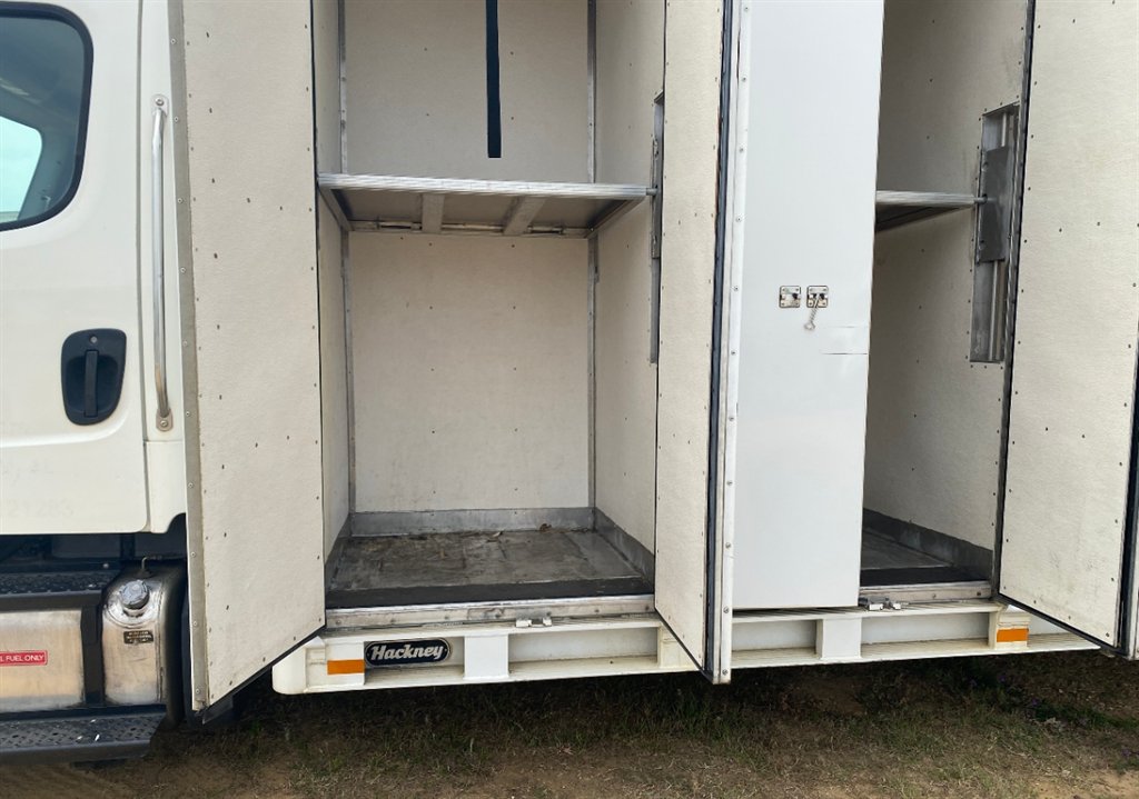 2019 Freightliner M2 - $37,995