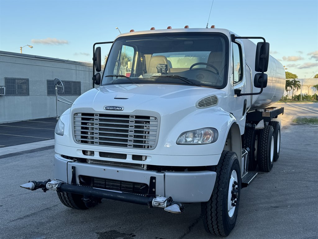 2020 Freightliner M2 - $94,995