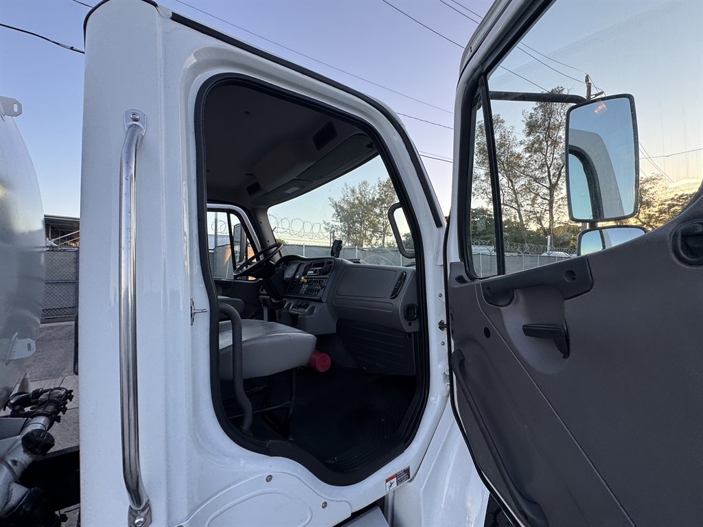 2020 Freightliner M2 - $94,995