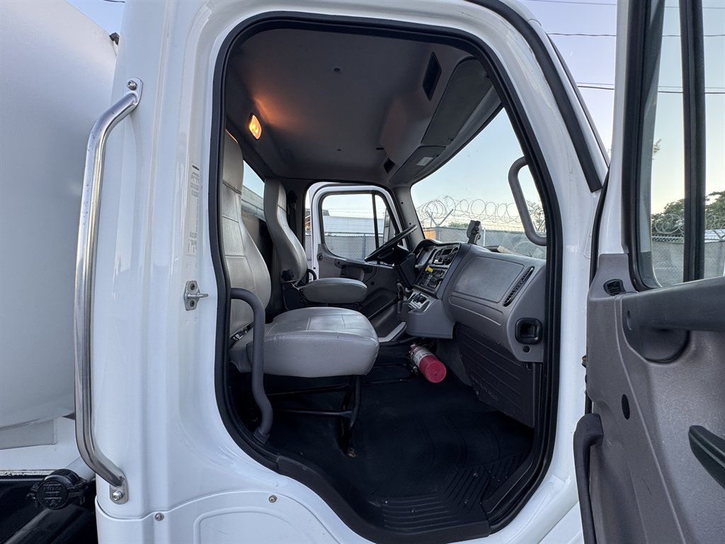 2020 Freightliner M2 - $94,995