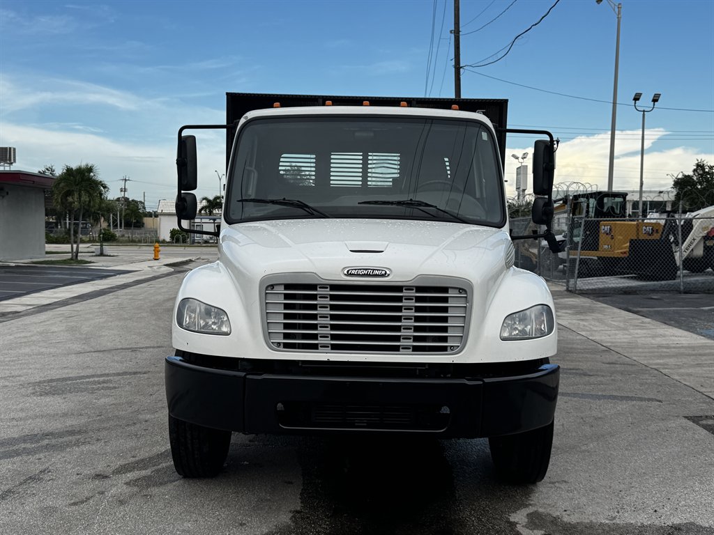 2020 Freightliner M2 - $29,995