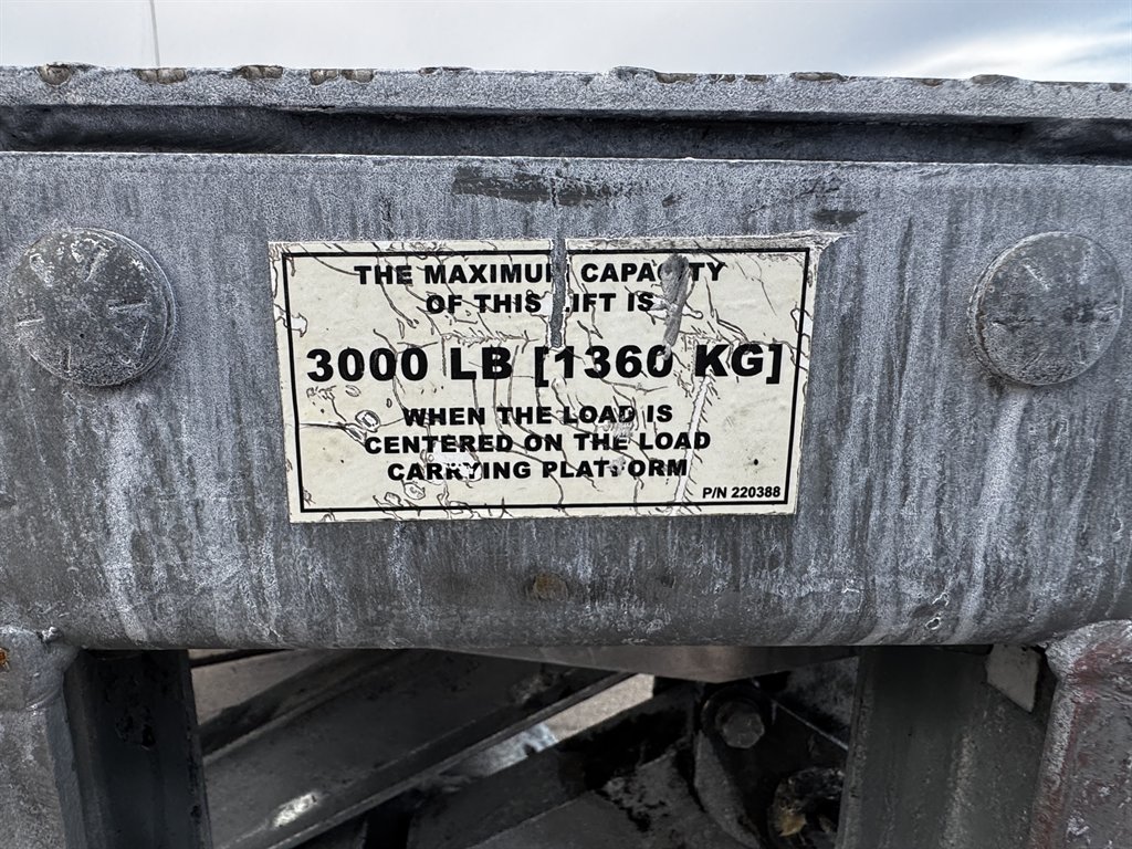 2020 Freightliner M2 - $29,995