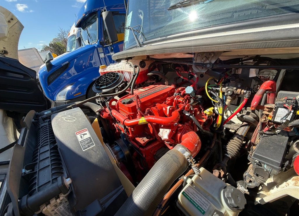 2020 Freightliner M2 - $29,995