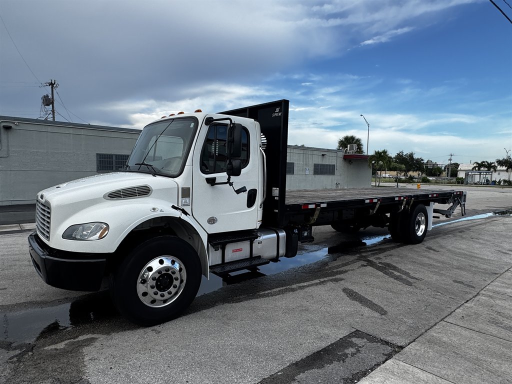 2020 Freightliner M2 - $29,995