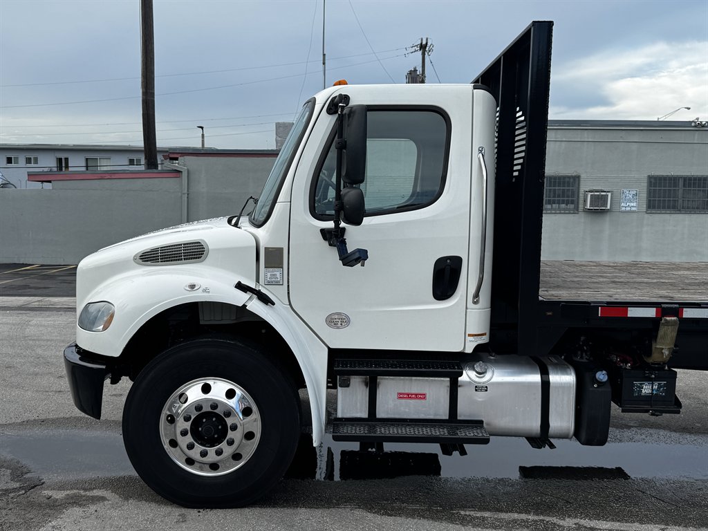 2020 Freightliner M2 - $29,995