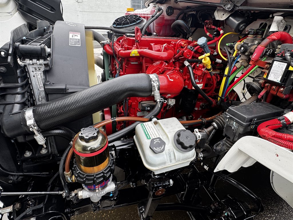 2020 Freightliner M2 - $29,995