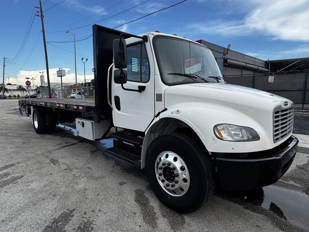 2020 Freightliner M2 - $29,995