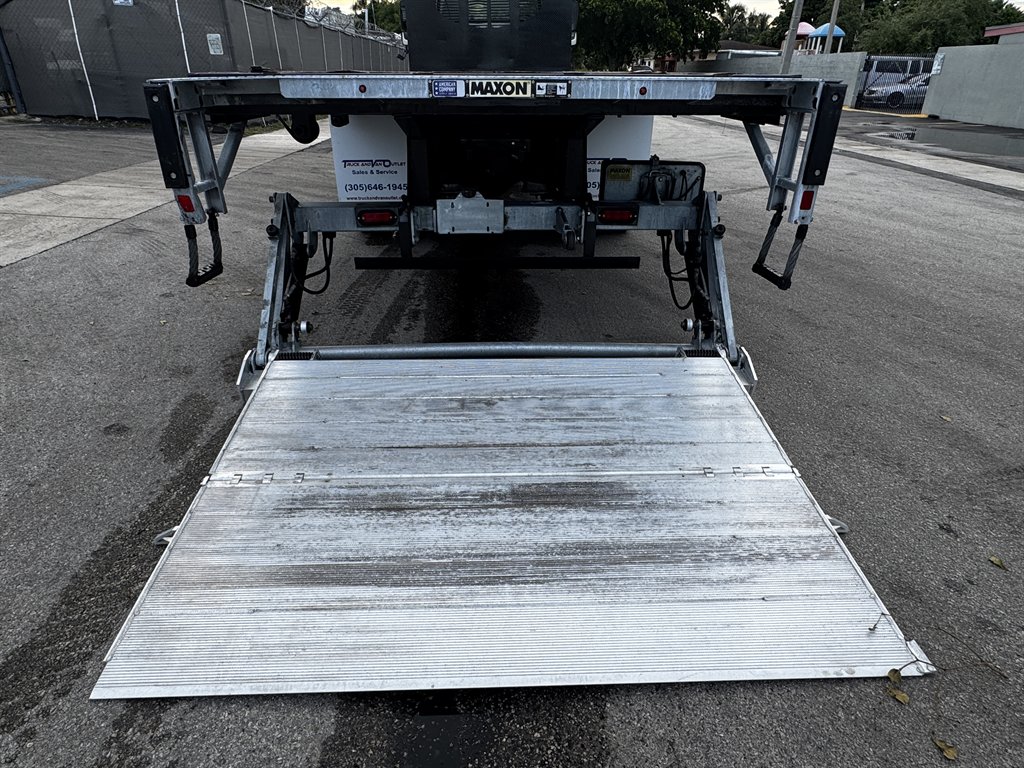 2020 Freightliner M2 - $29,995