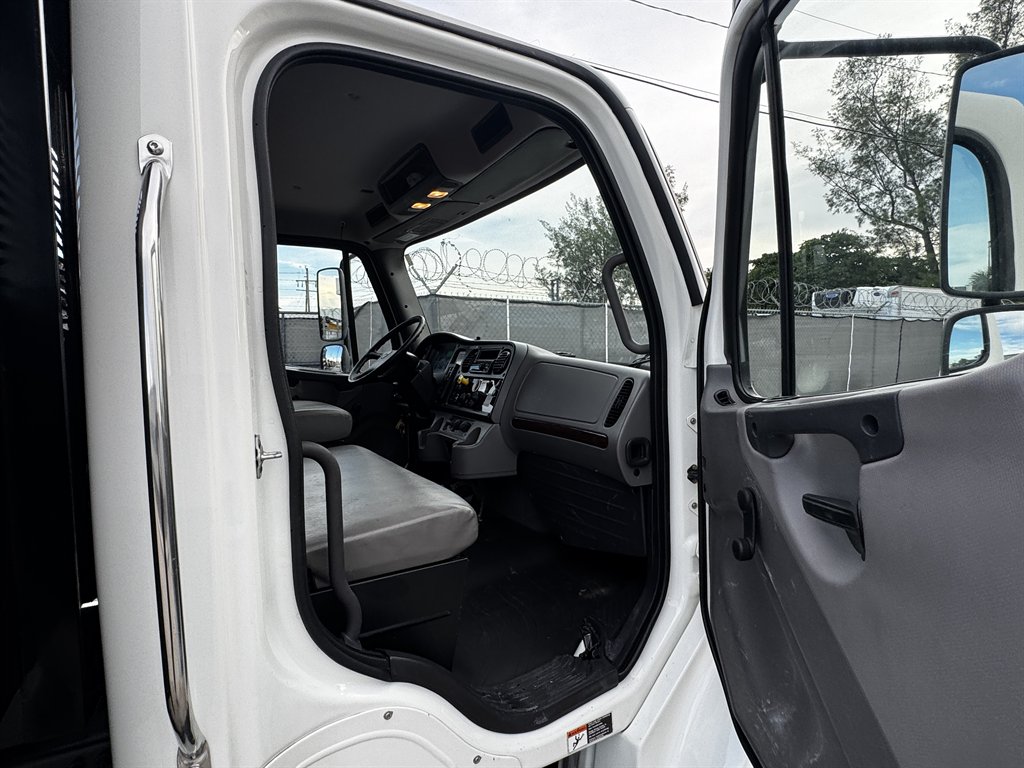 2020 Freightliner M2 - $29,995