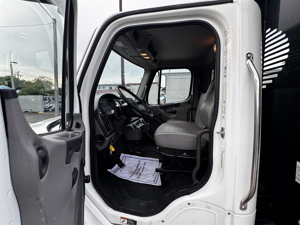 2020 Freightliner M2 - $29,995