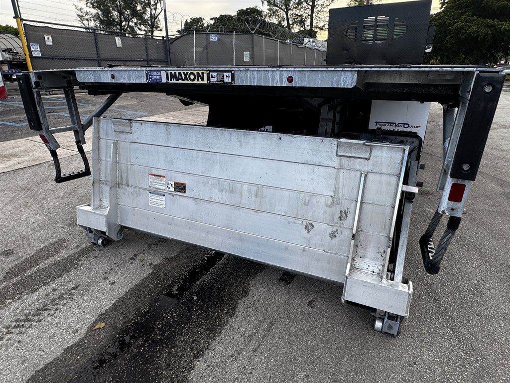 2020 Freightliner M2 - $29,995