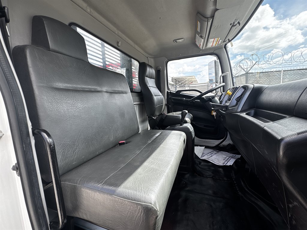 2020 Hino Conventional Type Truck - $32,995
