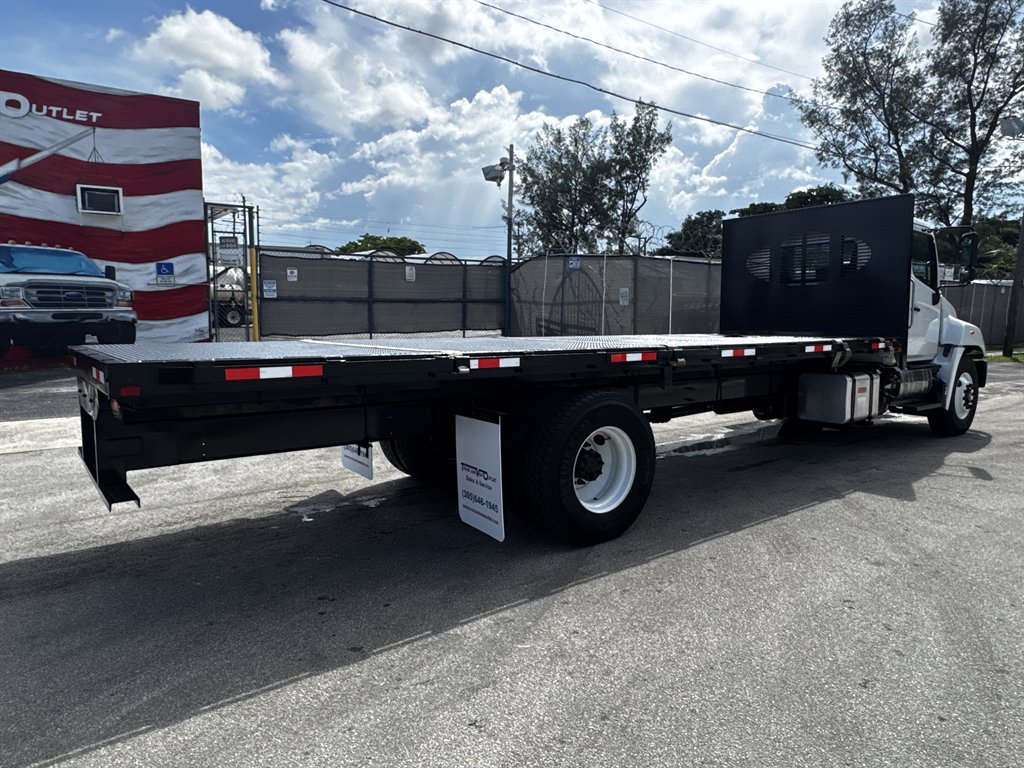 2020 Hino Conventional Type Truck - $32,995