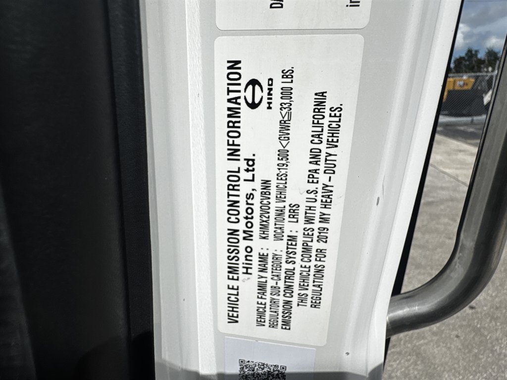 2020 Hino Conventional Type Truck - $32,995