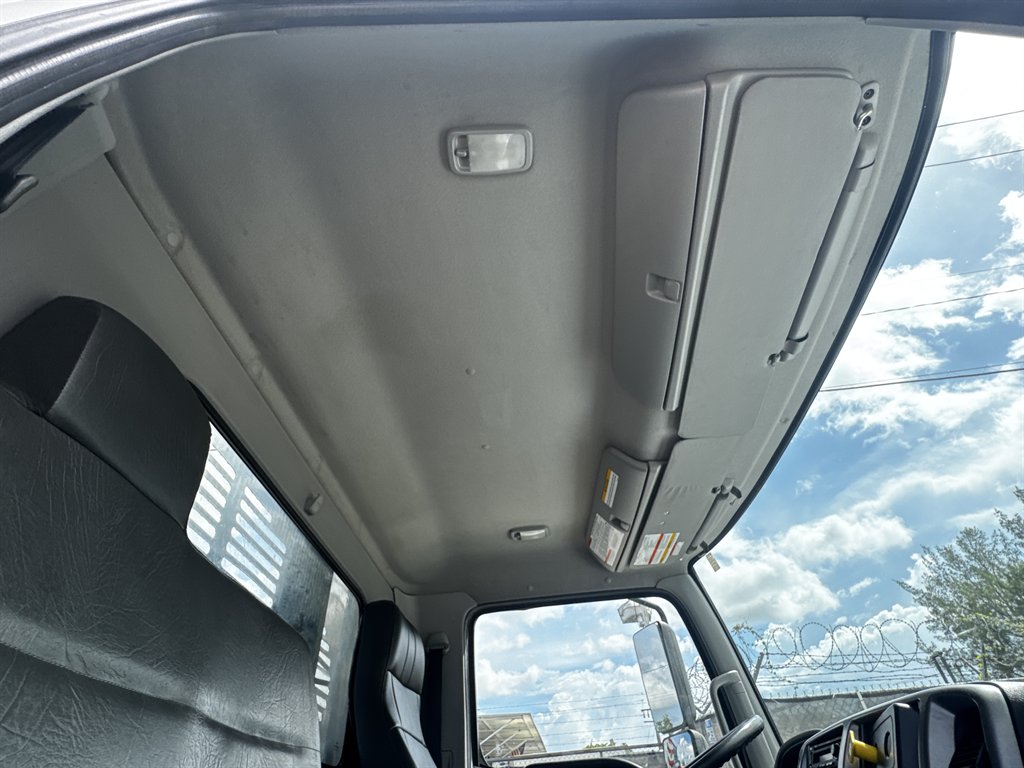 2020 Hino Conventional Type Truck - $32,995