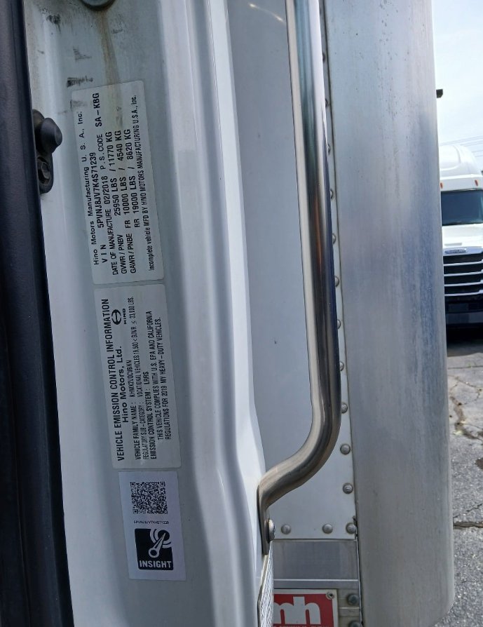 2019 Hino 268 - $31,995
