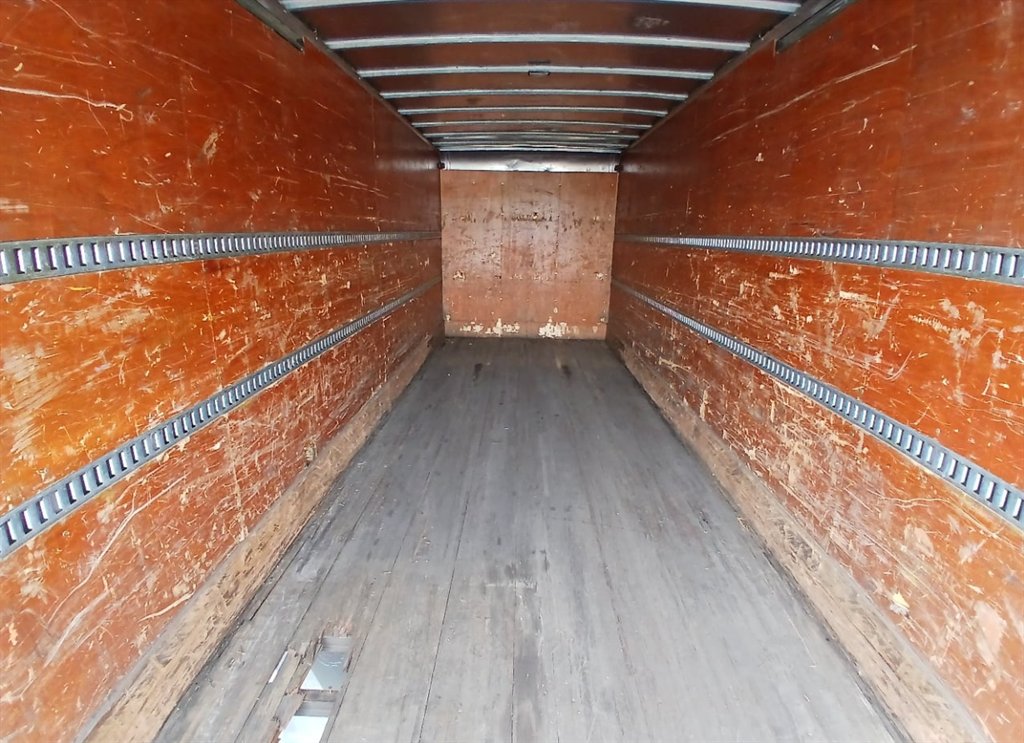 2019 Hino 268 - $31,995