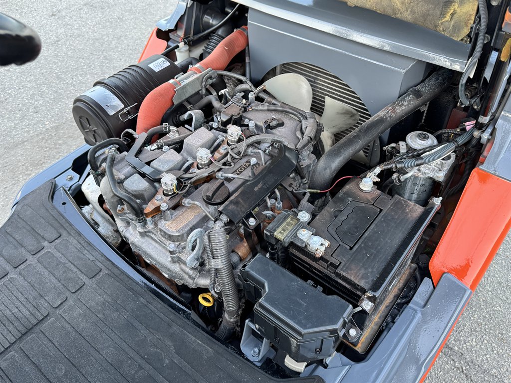 2018 Toyota 8fdu30 - $19,995