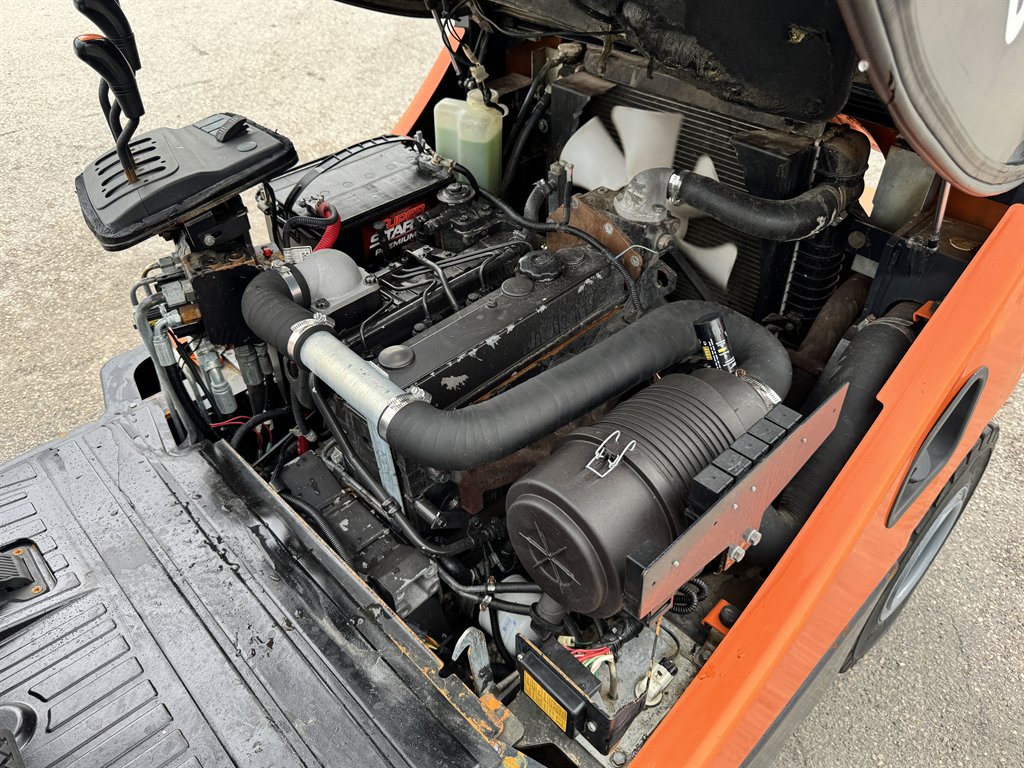 2007 Doosan D25s-5 - $12,995