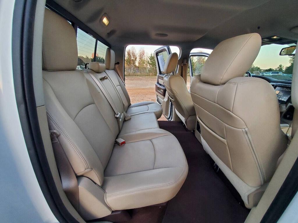 2015 Ram 1500 - $19,995
