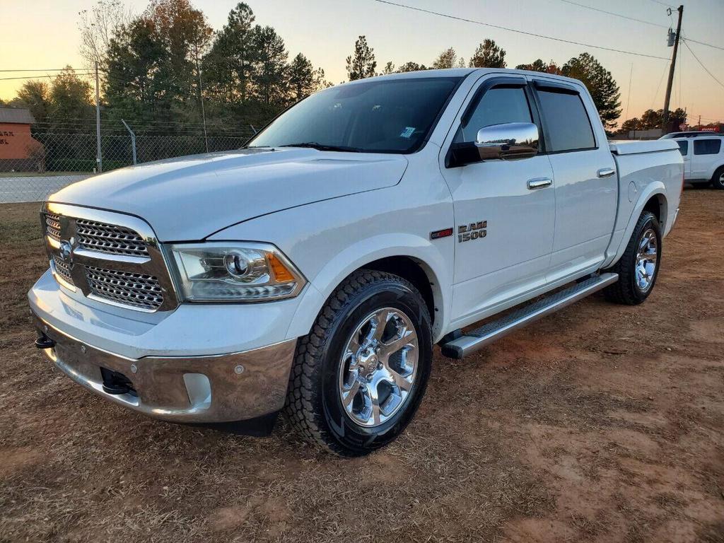 2015 Ram 1500 - $19,995