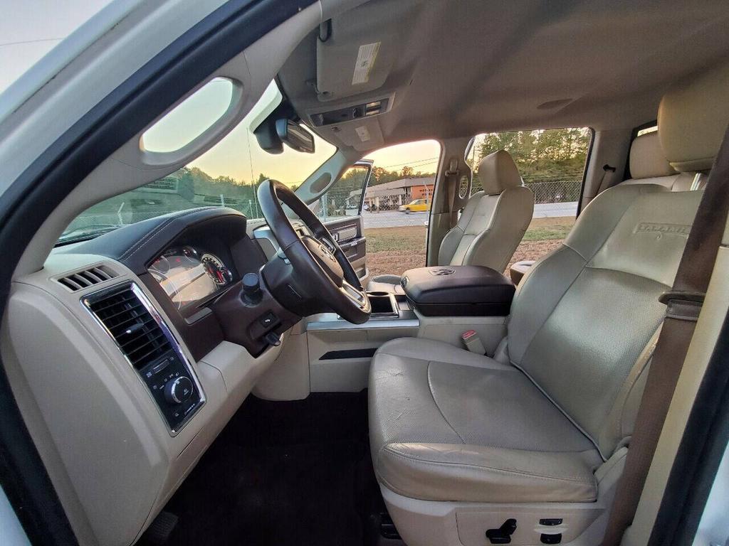 2015 Ram 1500 - $19,995