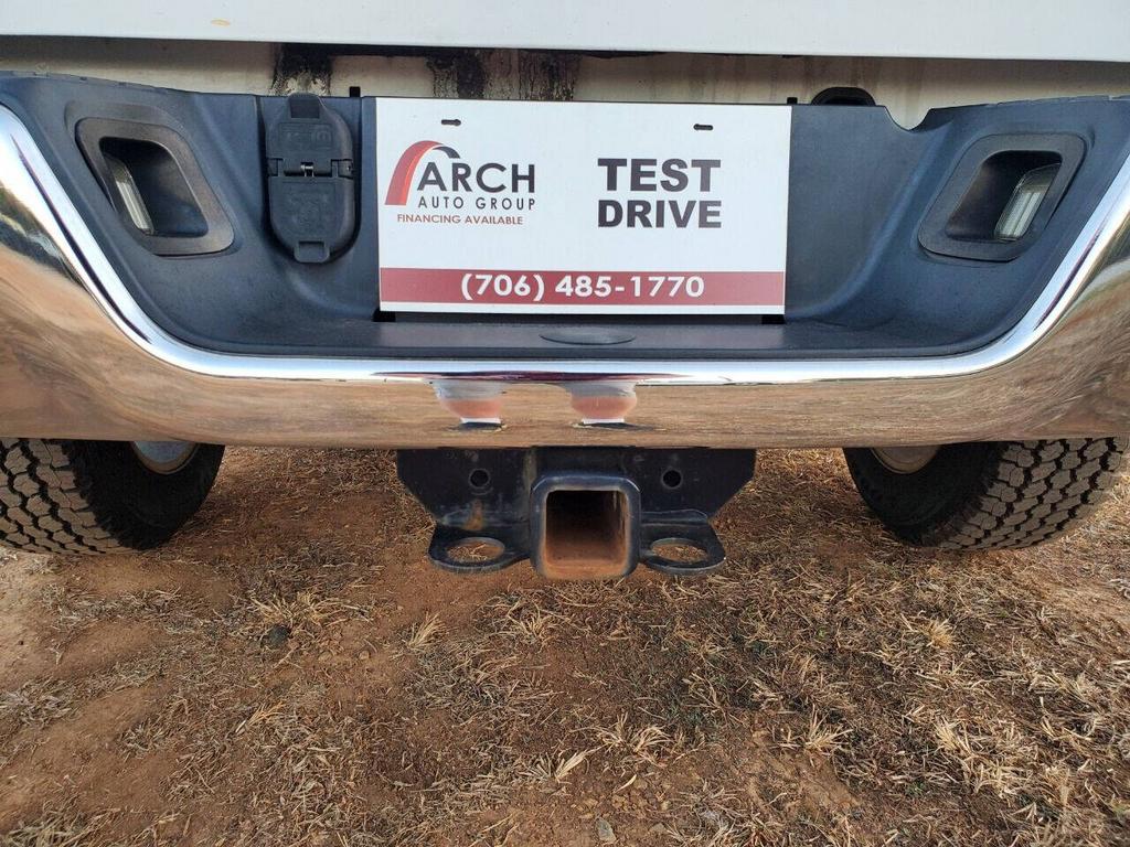 2015 Ram 1500 - $19,995