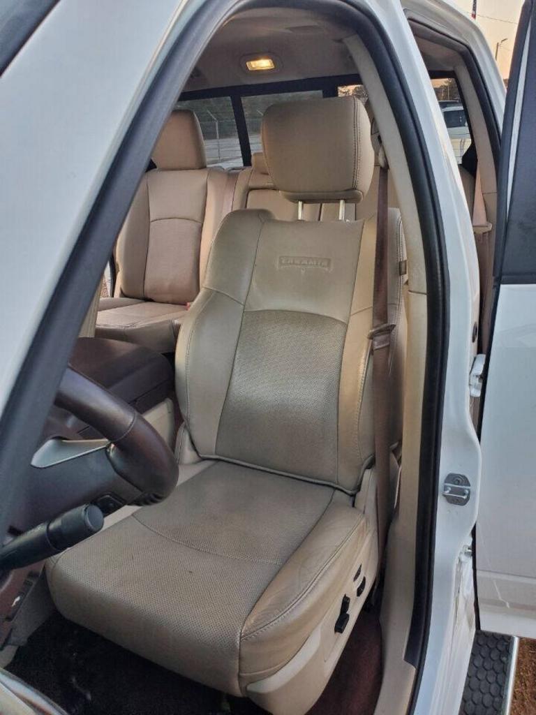 2015 Ram 1500 - $19,995