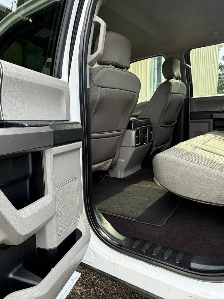 2020 Ford F-150 - $23,995