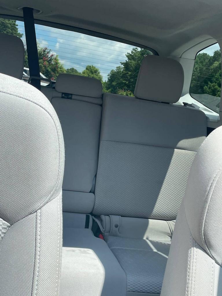 2017 Subaru Forester - $17,995