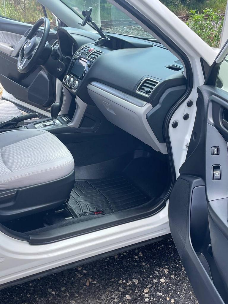 2017 Subaru Forester - $17,995