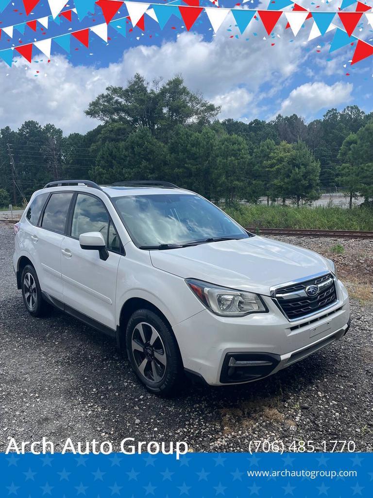 2017 Subaru Forester - $17,995