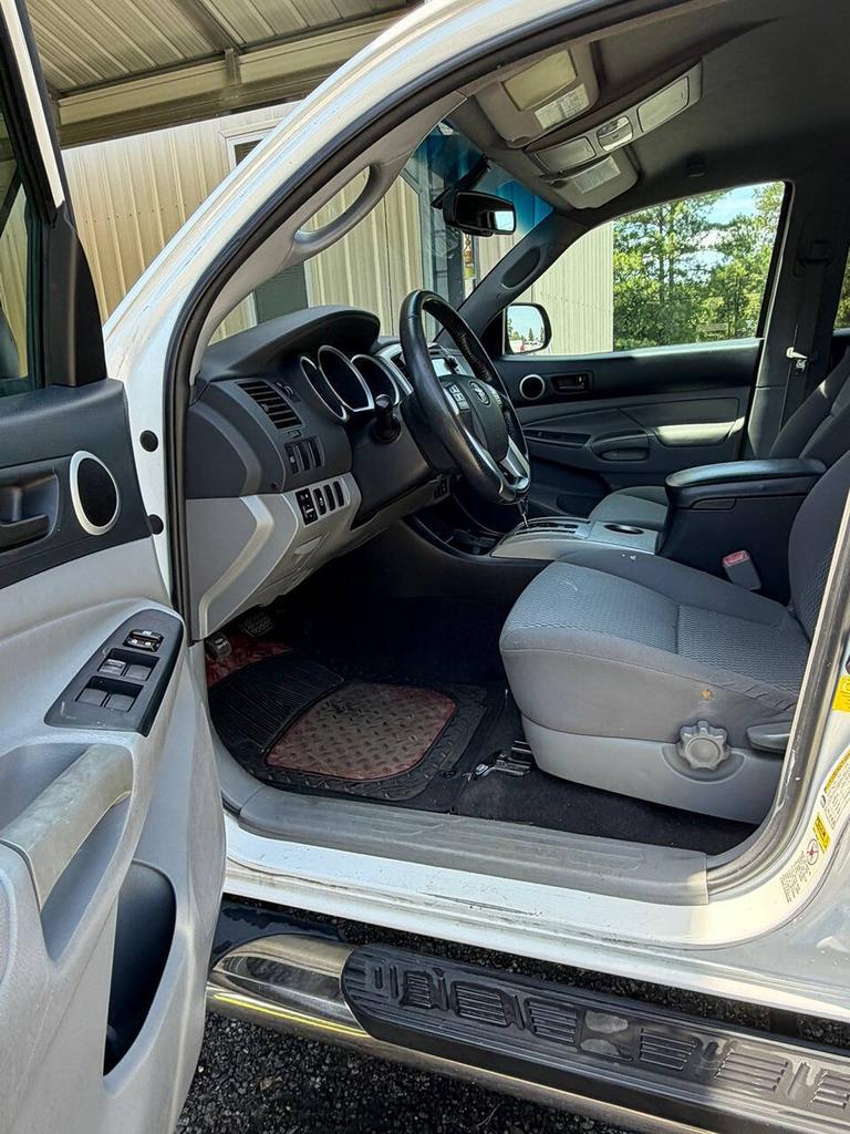 2013 Toyota Tacoma - $16,995