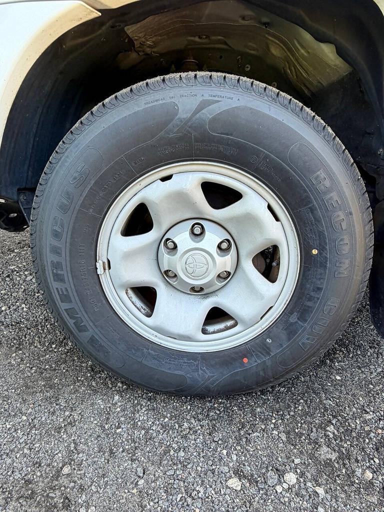2013 Toyota Tacoma - $16,995