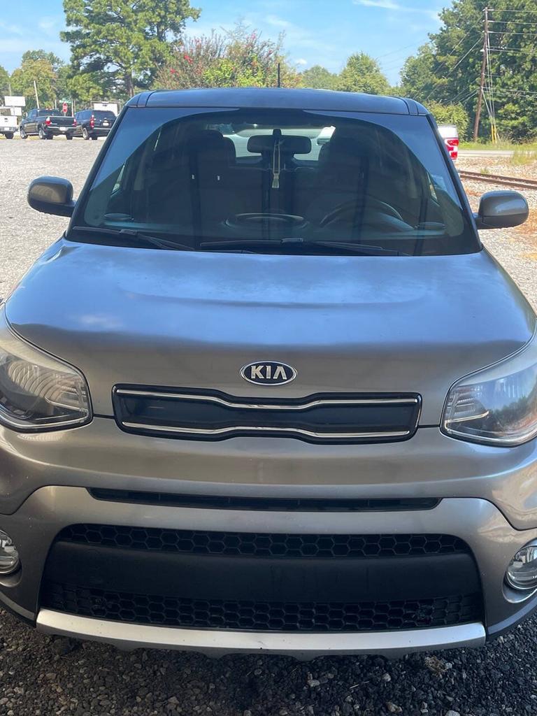 2017 Kia Soul - $9,500