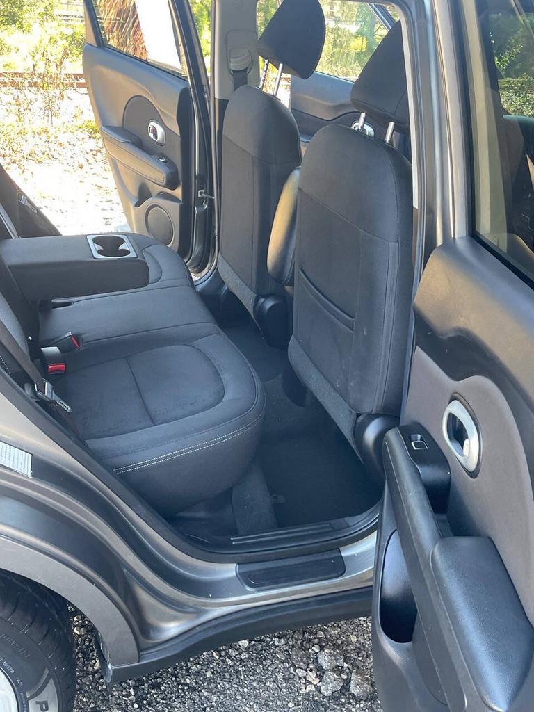 2017 Kia Soul - $9,500
