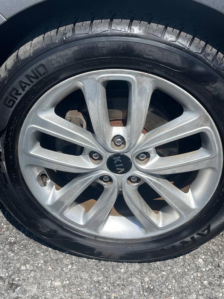 2017 Kia Soul - $9,500
