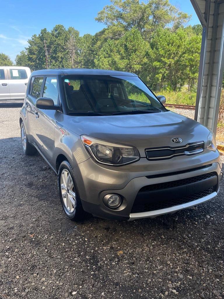 2017 Kia Soul - $9,500