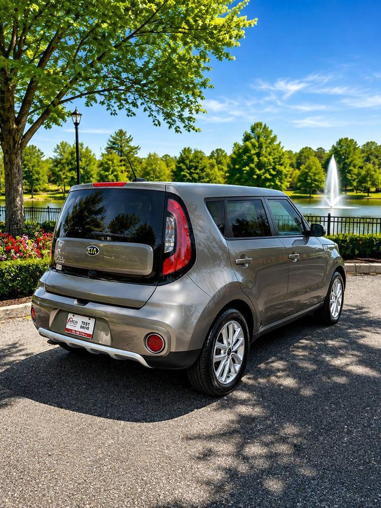 2017 Kia Soul - $9,500